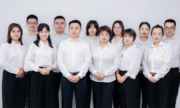 Group photo of Keekea employees