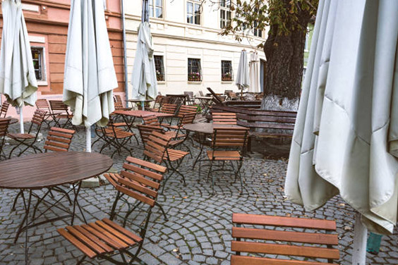 Cafe outdoor tables and chairs