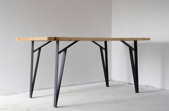 Dining table Metal legs